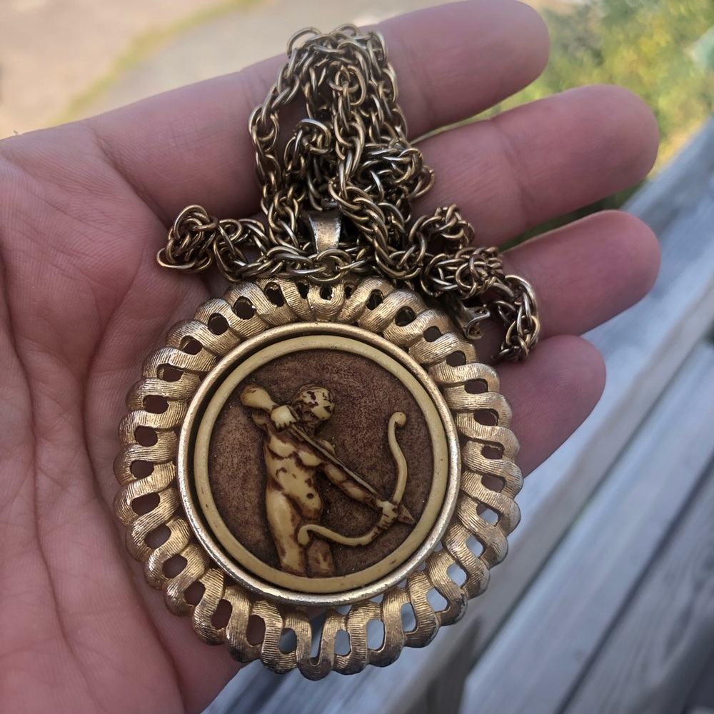 Vintage Gold-Tone Pendant Necklace with Mythological Archer Design